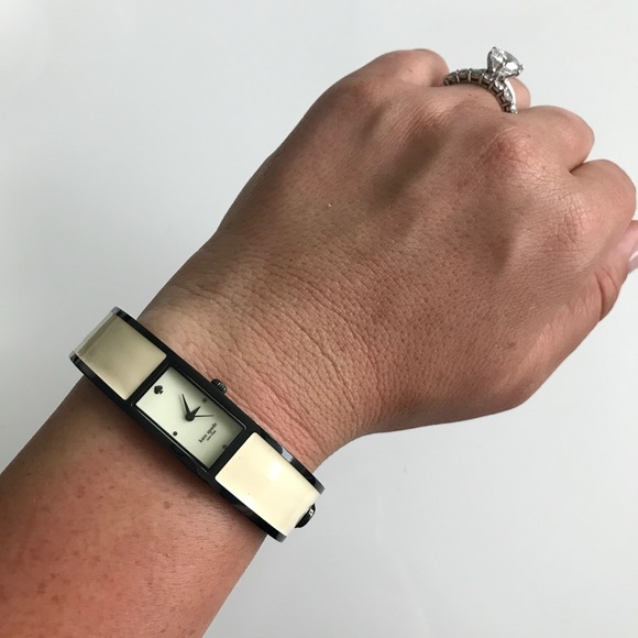 Kate Spade Hinge Clasp Black Cream Enamel Watch main image 4